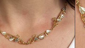 Long leaf necklace GS