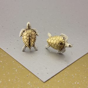 turtle stud earrings GS