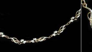 Rosehip necklace GS