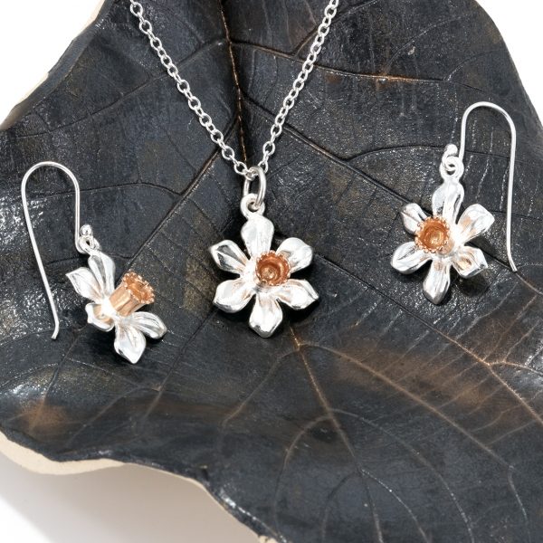 Daffodil Pendant and Earrings Set