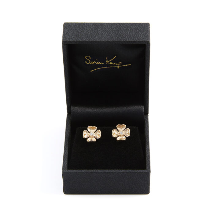 English Rose Stud Earrings in 9ct Gold with Diamonds - Image 2
