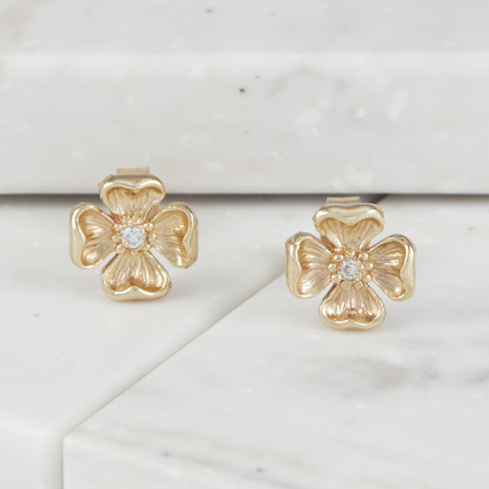 English Rose Stud Earrings in 9ct Gold with Diamonds